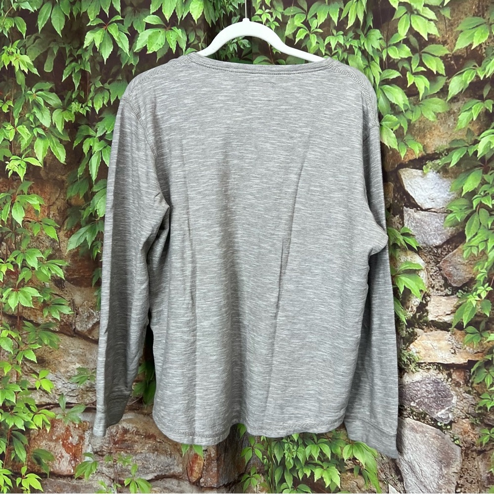 LUCKY BRAND Taupe Long Sleeve Henley, L - Picture 9 of 11